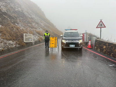 合歡山降雪　台14甲線翠峰至大禹嶺段夜間封閉