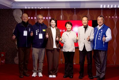 高虹安率團參訪台中　盧秀燕相迎展開市政交流