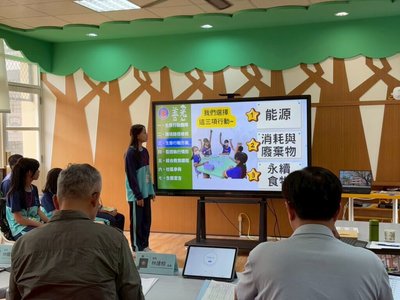 屏東玉光國小推環境行動　獲台美生態學校綠旗認證