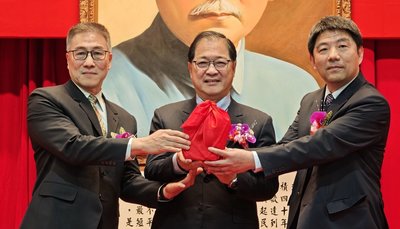 檢察首長交接  鄭銘謙籲九合一選舉查察超前部署