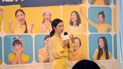 網紅「江老師」誤把卵巢癌當宿便　腹部腫如懷孕7個月