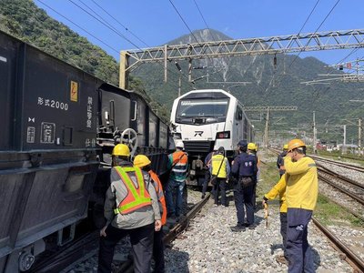 號誌員打錯路線 台鐵花蓮和仁站調車擦撞釀出軌