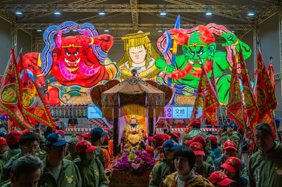 台灣燈會青森睡魔燈組　16日晚間移展嘉義配天宮