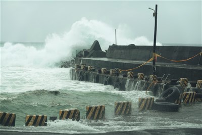 8颱風名稱遭除名　樺加沙、鳳凰在列