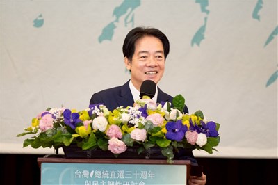 總統：不管中國壓力有多大　台灣民主永遠不走回頭路