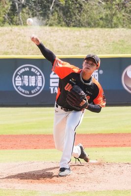 亞太副球場官辦熱身賽首戰 張宥謙先發好投獅搶勝