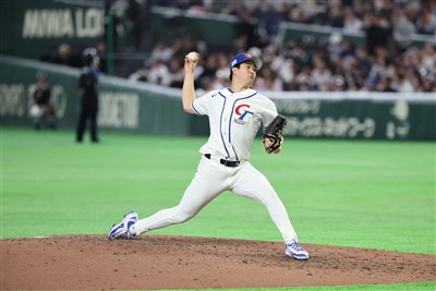 張峻瑋日職二軍初登板 後援2局飆速153公里