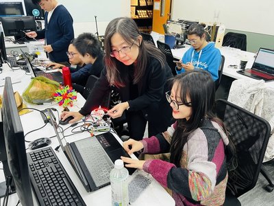 元智藝設系增AI創新組　申請入學5名額免考術科