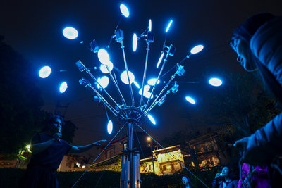 寶藏巖光節形塑夜間之城　藝術家以光回應環境