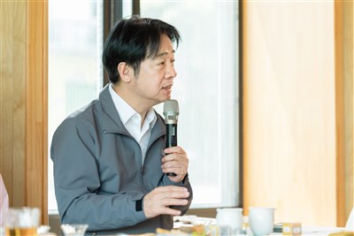 訪女兒不懂茶據點 總統:擬4年60億推地方創生3.0