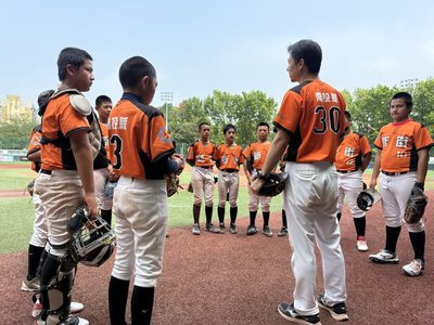 謝國城盃少棒南投新街打線發揮勝 教頭盼扭轉困境