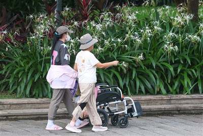 北市誤提前發放敬老金5000餘筆　社會局致歉