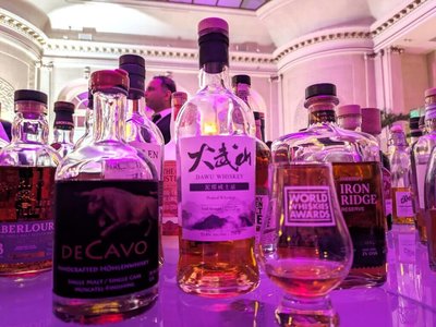 萬家香首戰威士忌界奧斯卡即獲獎　評審讚驚人成就