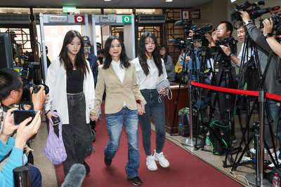 應曉薇涉收受沈慶京5250萬元 北院判刑15年6月