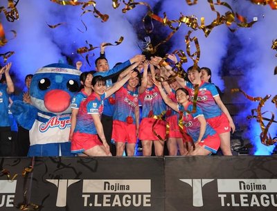 日本桌球T聯賽　鄭怡靜所屬神奈川木下衛冕成功