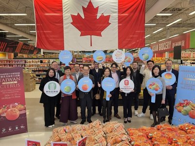 溫哥華「台灣水果嘉年華」 蜜棗柑橘掀甜蜜旋風