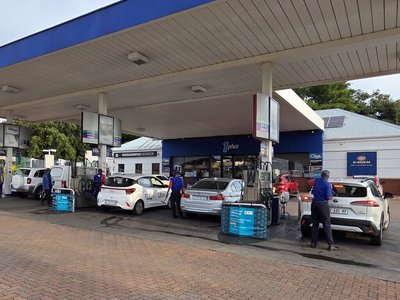 南非4月柴油漲近新台幣20元破紀錄　限購防民眾搶買