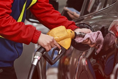 楊金龍：年均油價若漲至100美元　CPI估為1.9%