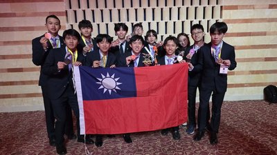 台生參加義大利、突尼西亞科展 共獲5金2銀2銅