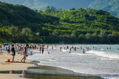 迎接戲水旺季　救生員進駐台東杉原灣