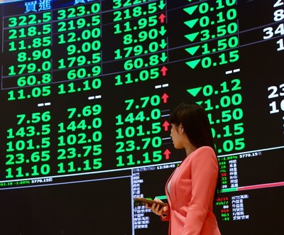 台股本週下跌540點　玻璃陶瓷股跌幅4.95%最大