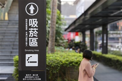 戶外吸菸室設置初步共識　遠離出入口強調通風