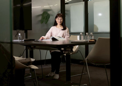 文學夢為起點　幼獅總編陳柏蓉視教科書編輯為志業