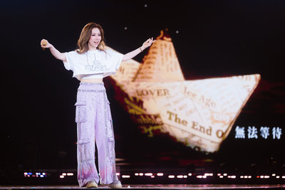 鄧紫棋大巨蛋開唱台語告白 談曾想放棄而落淚