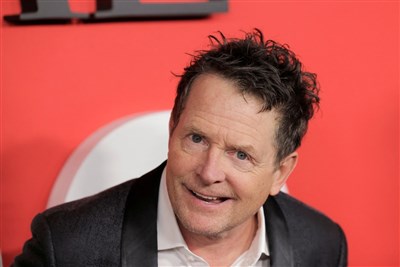 CNN誤發悼念影片 「回到未來」男星:每年都來一次