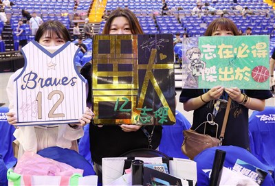 PLG林志傑引退賽斥資數千萬　總教練許晉哲稱前無古人