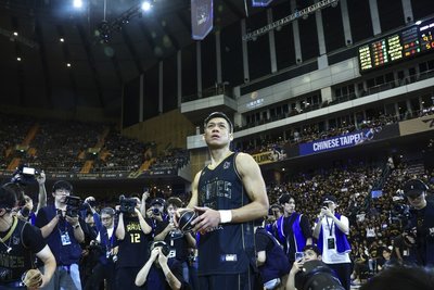 林志傑引退賽勇士2連勝　許晉哲：永遠是精神領袖