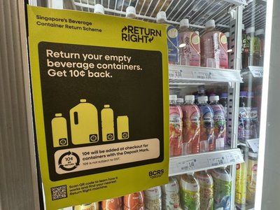 新加坡推飲料瓶罐押金制  回收退新幣1角盼提高參與
