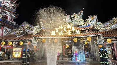 大甲媽祖遶境進香將至　新港奉天宮火警搶救演練