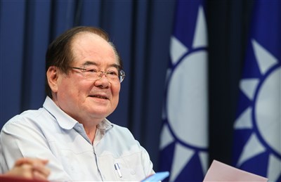 李乾龍傳座車遭裝追蹤器　新北警未接獲報案將拜會