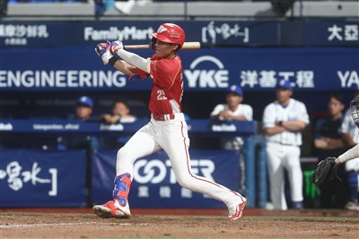 謝謝教練沒下短打令　張政禹低潮中敲致勝安