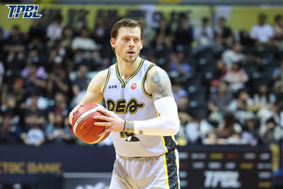 TPBL最帥洋將飛克率特攻奪勝 雲豹闖季後賽再等等