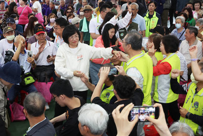 新北選戰藍綠白動員　拚基層、搏感情、凝聚力