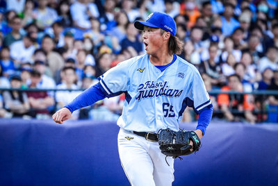 鈴木駿輔MVP跳9次三振舞　遭光總激將保持危機意識