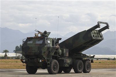 軍購條例版本多　趙少康主張兼顧各方先匡列8100億