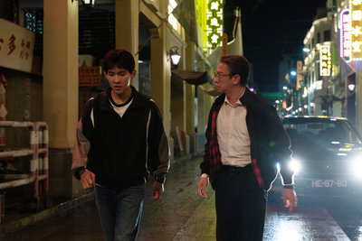 曾向鎮演沉重戲壓力大  張家輝暖邀吃飯相伴