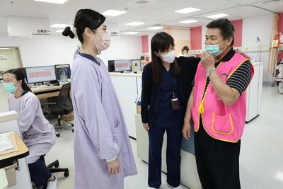 愛女生日前夕車禍亡　退休保全當志工化思念為溫暖