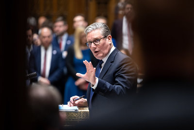 英相施凱爾內閣現裂痕　執政黨首見議員公開籲下台