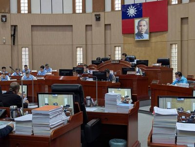 議會全刪金酒廈門公司預算　縣府研擬覆議