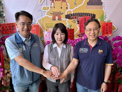 王安祥服務處成立　謝衣鳯、柯呈枋、魏平政同框