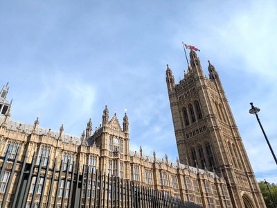 「造山者」前進英國國會  駐英代表盼強化科技合作