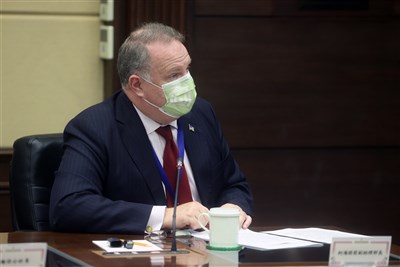 軍購條例卡關　美前官員：讓美質疑台灣防衛承諾態度