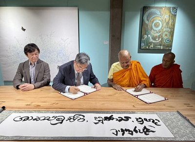 華梵大學連結斯里蘭卡　漢傳、南傳佛教研究交流
