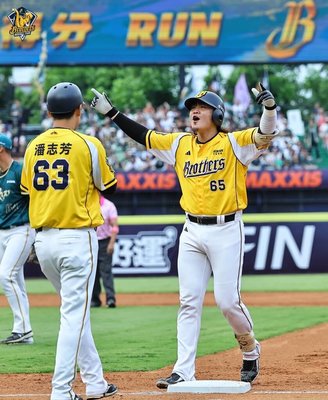 高宇杰觸身球疑雲後敲兄弟致勝安　德保拉本季首勝
