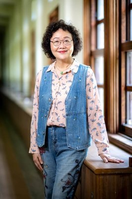 中山女中李明慈用AI創新教學　國文課培育創造力