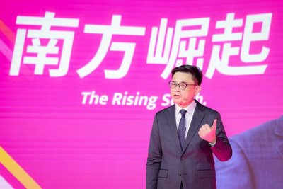 賴瑞隆公布主視覺及政見 柯志恩籲表明能源選擇